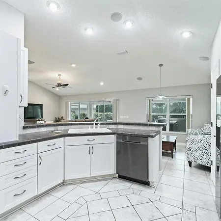 7294 Z2A Village Of Chatham By Remax Premier